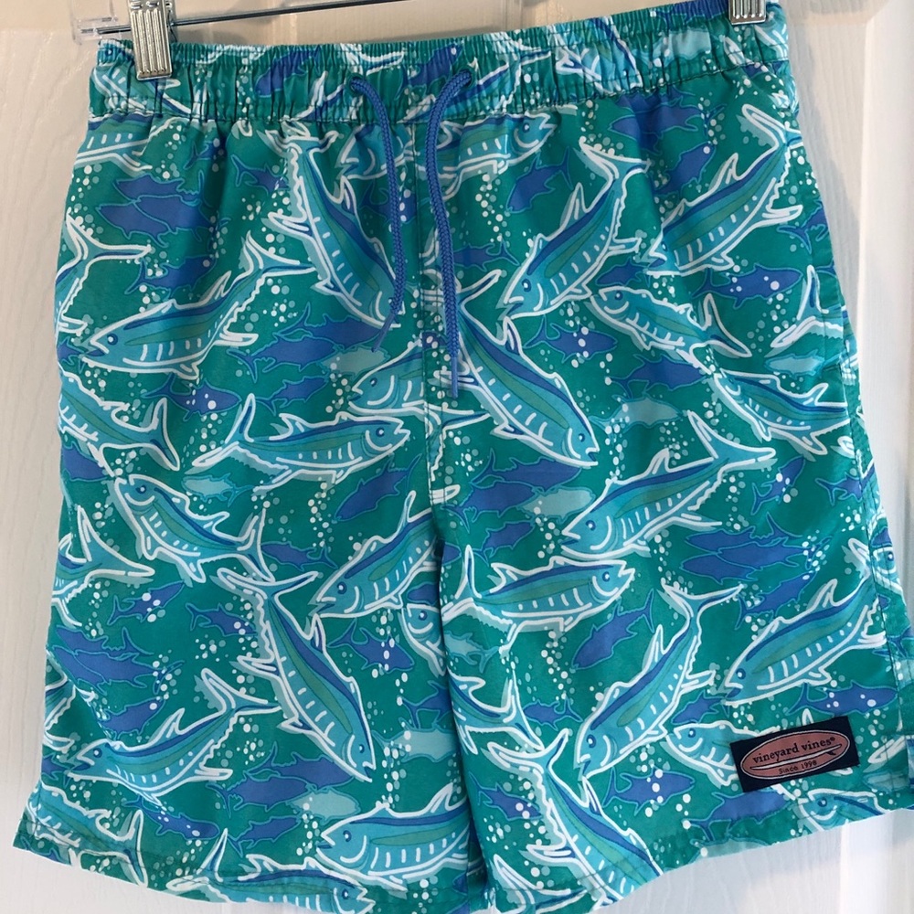 Vineyard Vines Boys large (12-14) Chappy Swim Suit trunks